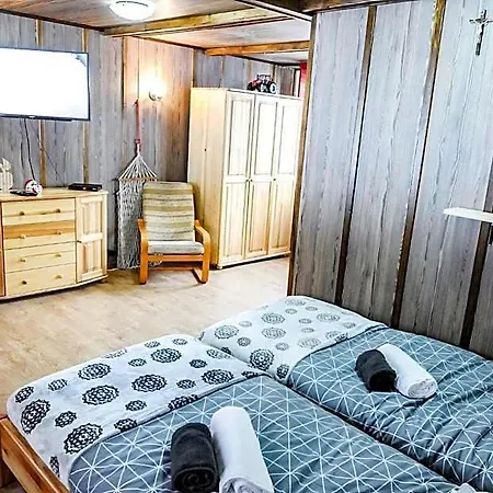 Alojamento de Turismo Selvagem Góralski Beskid Sądecki *
