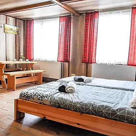 Góralski Beskid Sądecki Alojamento de Turismo Selvagem *
